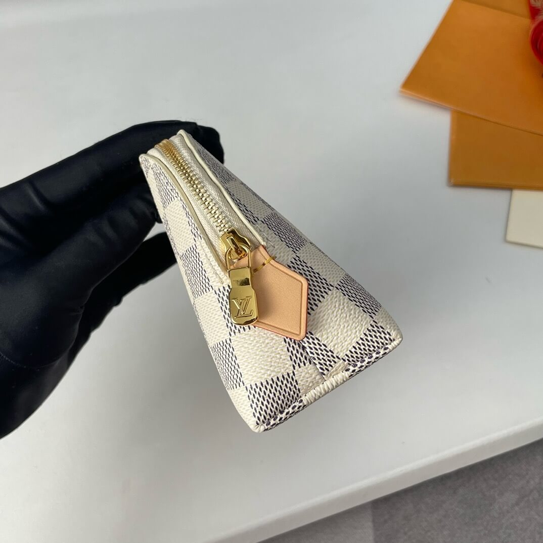 LV Cosmetic Pouch PM - Image 3