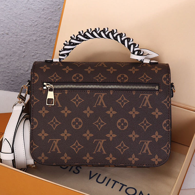 Creme LV Pochette Metis Handbag - Image 4